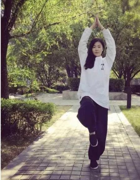 芒果台有哪些女主持？