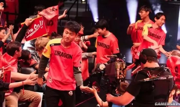 价值6000万美元的“屁股”,到底有多好“玩”?