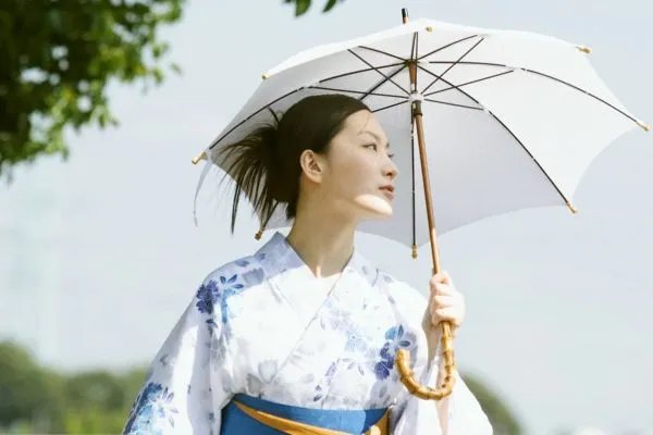 为何日本的女性基本上不会自己一个人去吃拉面？