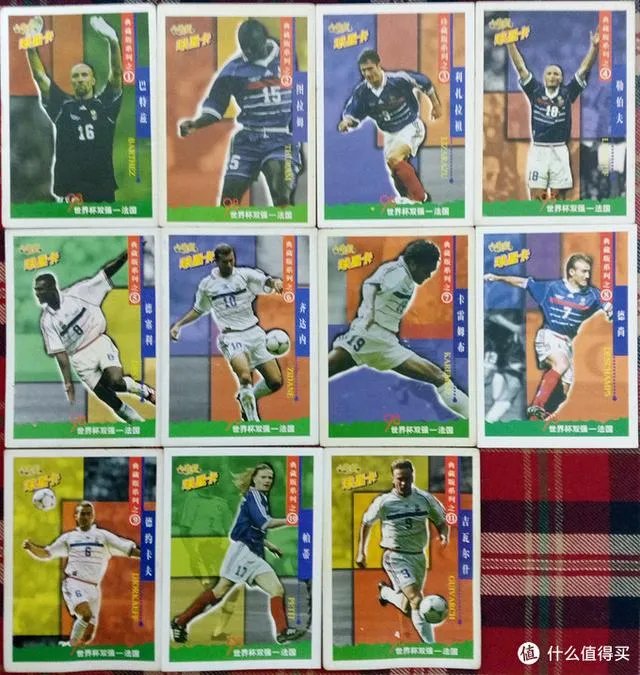 小浣熊干脆面和小虎队干脆面都出过什么系列的卡片,致敬80后?