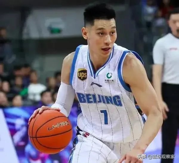 苏群表示：林书豪本人愿意被归化，但还需要家人同意。你认为最终林书豪会被归化吗？