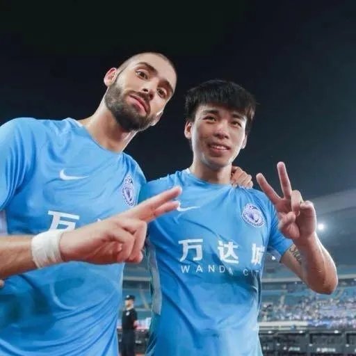 记者：恒大已对一方左后卫李帅进行报价，亚冠能吸引球员加盟！这是双赢选择吗？