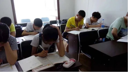 想开个中小学辅导班，可是没有经验，很怎么做呢？