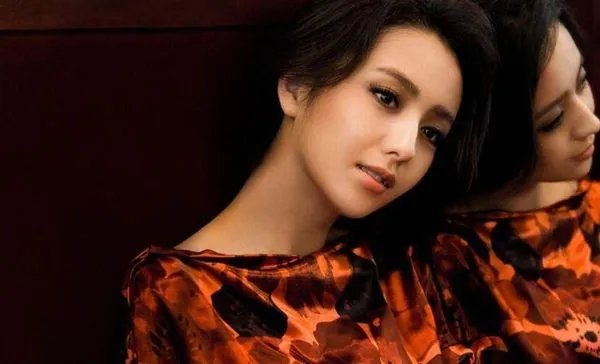 佟丽娅辞演了《三十而已》，谁更合适饰演她的角色？