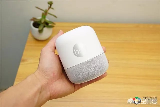 如何看待苏宁发布首款智能音箱小Biu音箱?