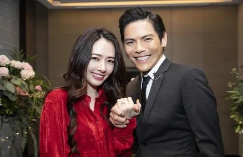 郭碧婷清空和向佐有关动态，两人的婚姻状态如何？