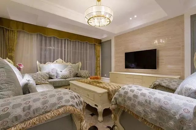 145㎡欧式三居室，清新的色彩搭配，给人一种复古的轻奢感！