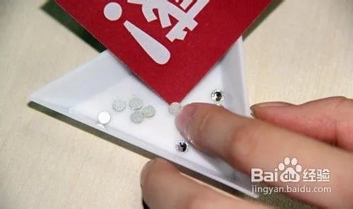 手机壳贴钻还能这样DIY 你不知道吧