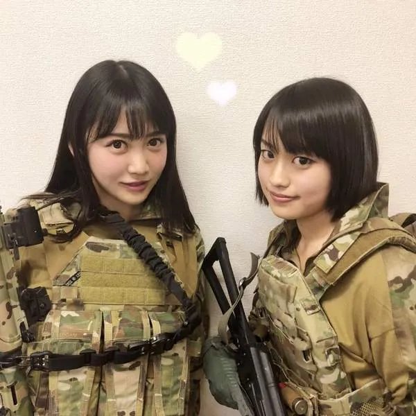 日本美女Coser望月茉莉写真 大胸妹身材火辣性感