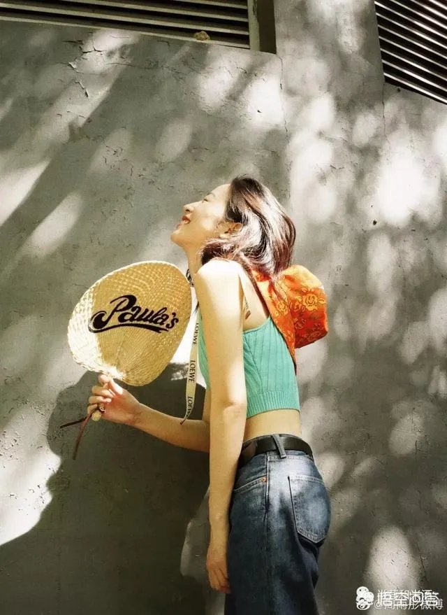 说说你心目中最会穿衣打扮的明星？