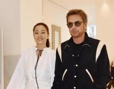 娱乐圈中绯闻最多的明星都有谁？