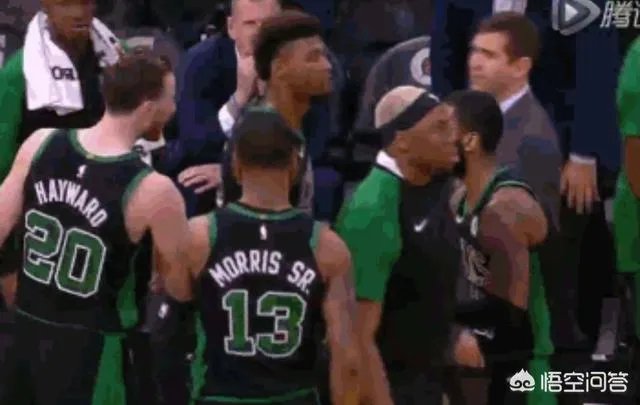 绿军错失绝杀，欧文质疑海沃德不把球给自己，替补席对喷，队友冷眼旁观，你怎么看？