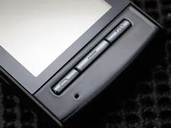 高人气的保证 行货诺基亚5250到货开卖