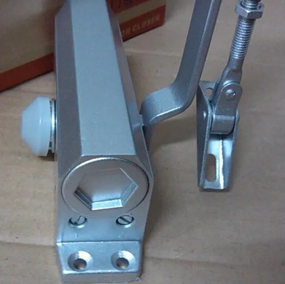 闭门器太重可以调轻吗