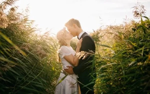 女朋友总是跟自己玩失踪我要分手吗？