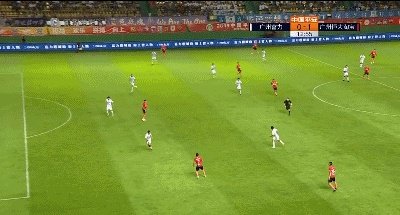 韦世豪长途奔袭助埃尔克森破门，球迷称这是来自未来国足锋线的配合，你怎么评价？