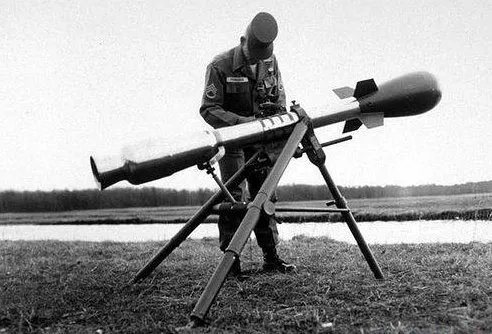 美国有多少万枚核弹 几百万导弹瞄准着中华大地?