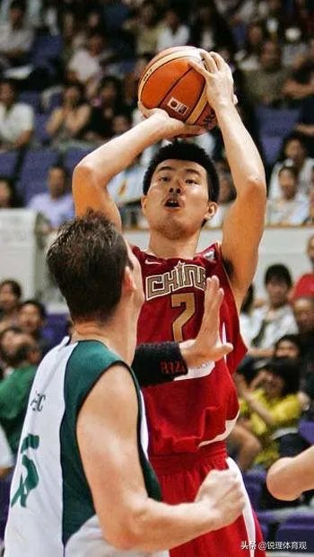 邓亚萍吐槽王仕鹏“倚老卖老”经常批评年轻运动员，你怎么看？