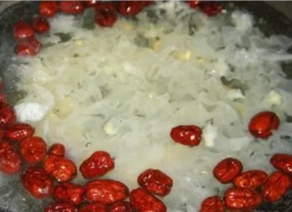 银耳莲子汤怎么做