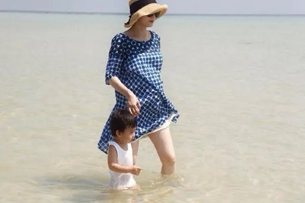 孙俪一个月给邓超600生活费，但是在哪件事上花了上百万？