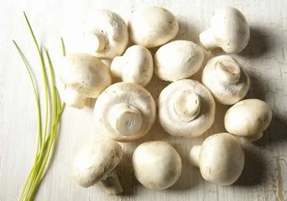 爱吃这东西的女人50岁没皱纹(图)