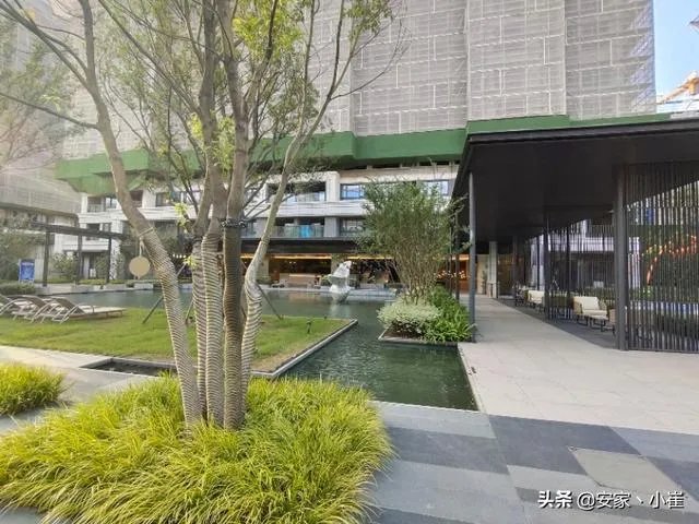 在上海浦东新区刚需买房，请问有什么好的地段或者区域考虑？