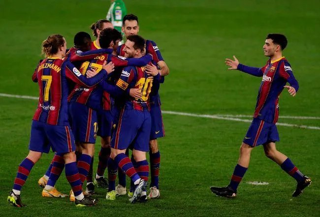 巴萨公布国王杯决赛大名单，都有哪些球队？