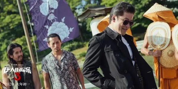 《你好，李焕英》票房反超《唐探3》，靠的是什么？