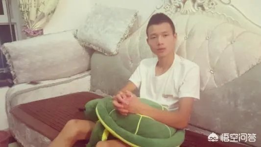 斗鱼曾经有过哪些过气主播，有没有成功恢复的案例？