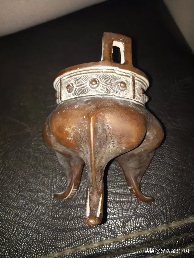 藏品在家不拿出去能私下交易吗?怎样才能把藏品卖出去？