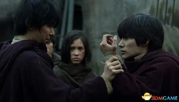 三笠已被毁了 《进击的巨人》真人电影最新剧照赏