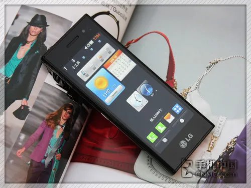 年度时尚旗舰 LG新巧克力BL40e使用评测