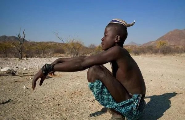 安哥拉的姆维拉部落女性