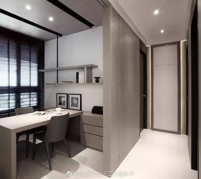 高级灰／高级灰绝对是人人“趋之若鹜”的爱宠。它优雅得让人沉醉...