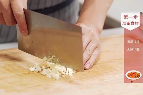 蒜泥黄瓜做法大全 蒜泥黄瓜的做法介绍