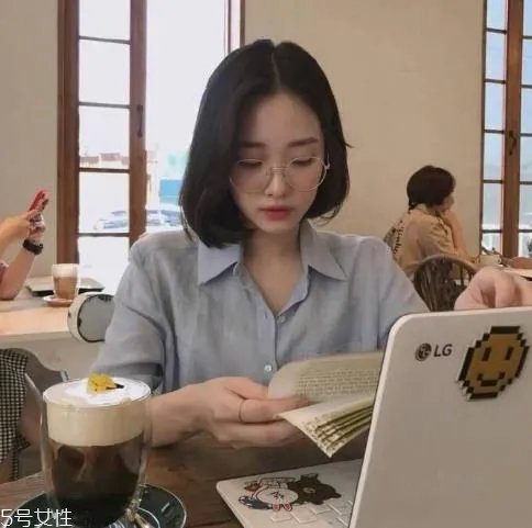 2022最流行的短发发型女图片 2022年春夏流行发型推荐