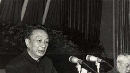 石家庄原市长张二辰简历