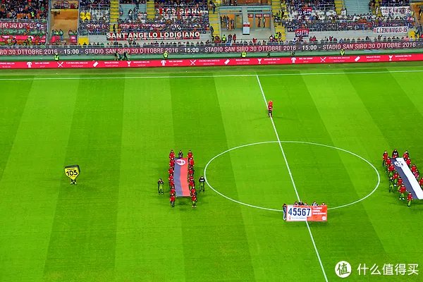 关于意大利旅行的那些事 篇二:AC米兰vs尤文图斯