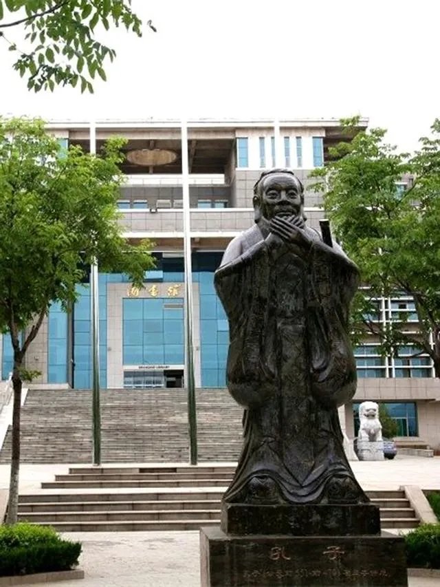 山东青年政治学院怎么样?