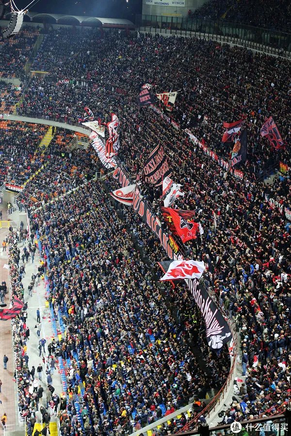 关于意大利旅行的那些事 篇二:AC米兰vs尤文图斯