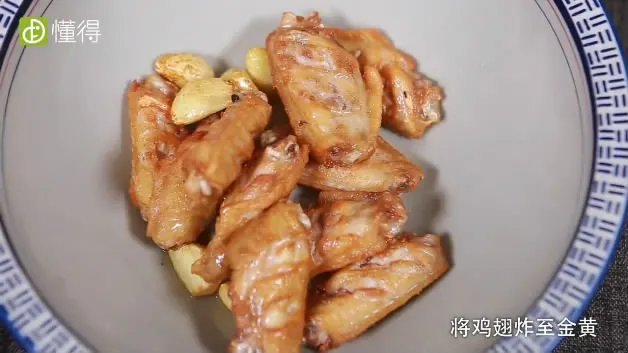 香辣鸡翅的做法
