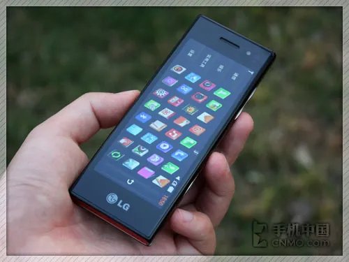 年度时尚旗舰 LG新巧克力BL40e使用评测