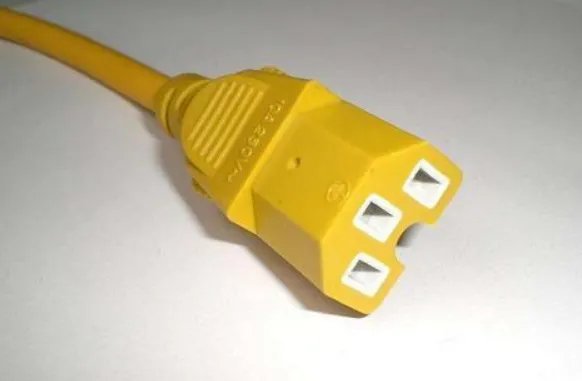 三线插头怎么接两线