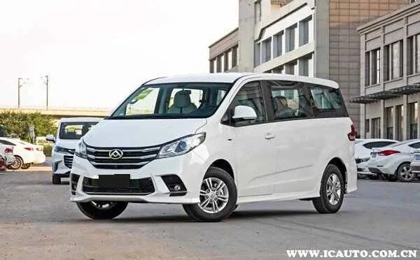 华颂7和大通g10哪个好，华颂7和上汽大通MAXUS G10的区别