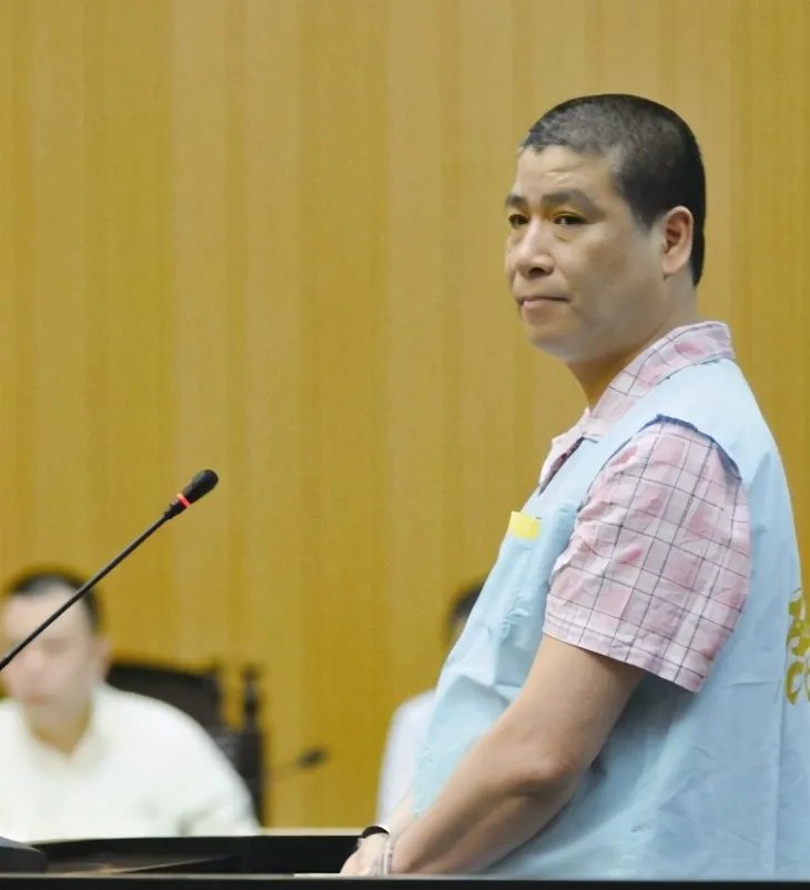 从司机变巨贪，前妻改嫁演员周立波，说的是哪个温州人？