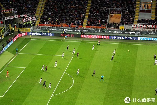 关于意大利旅行的那些事 篇二:AC米兰vs尤文图斯