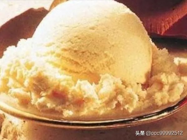 家庭自制冰淇淋简易做法?