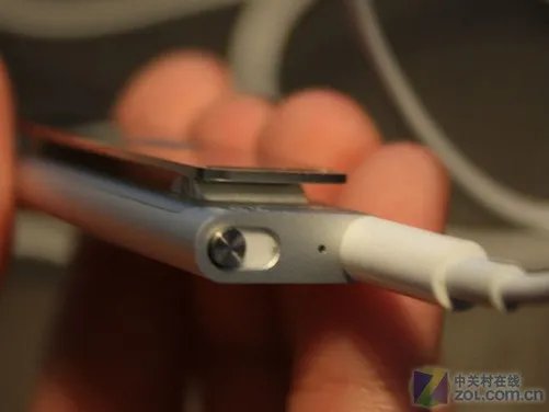 高清新品包揽前三名 MP3关注排行TOP10