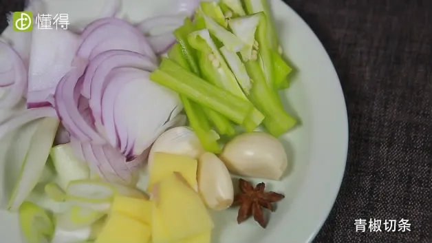 香辣鸡翅的做法