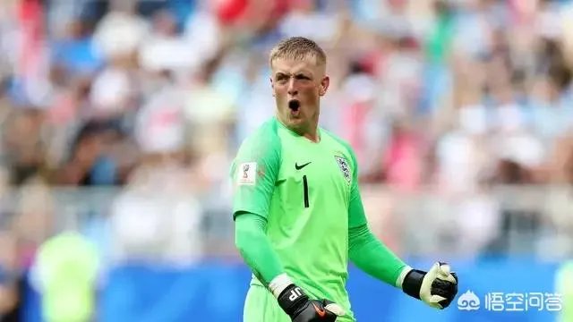 6年前皮克福德还在伸手向父母要钱花，如今他亲手保英格兰进军四强，你怎么看？